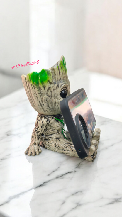 Groot Mobile Stand